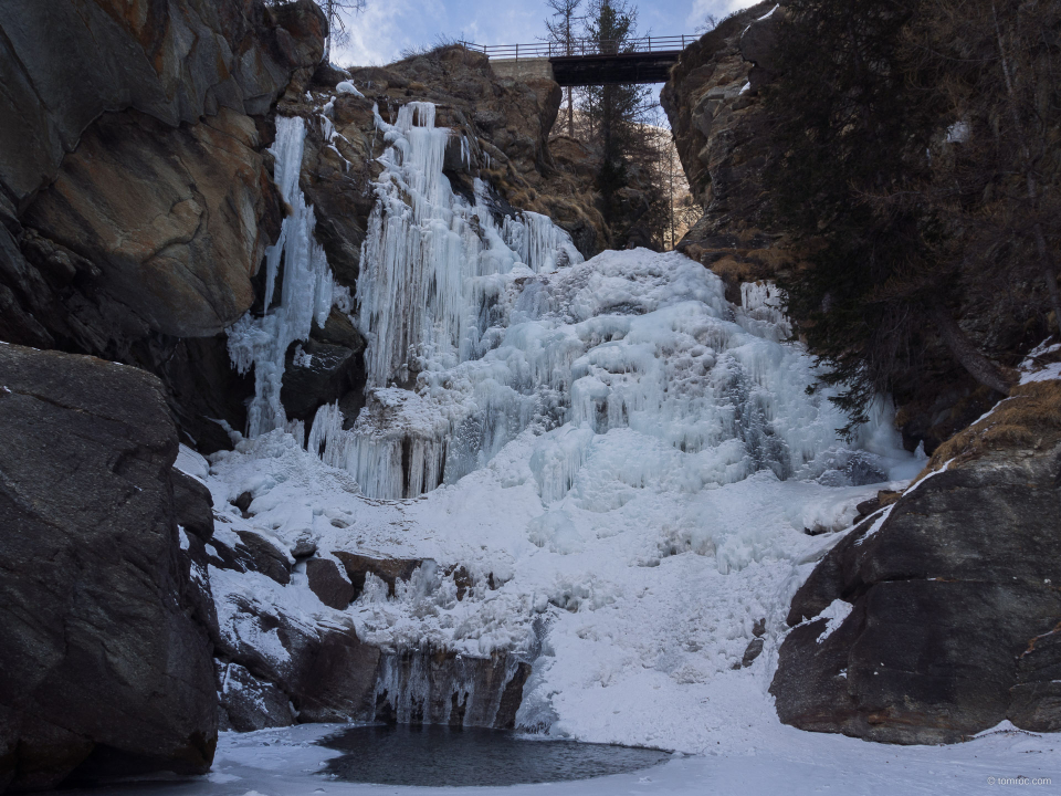 L2 de Cascade de Lillaz, Cogne