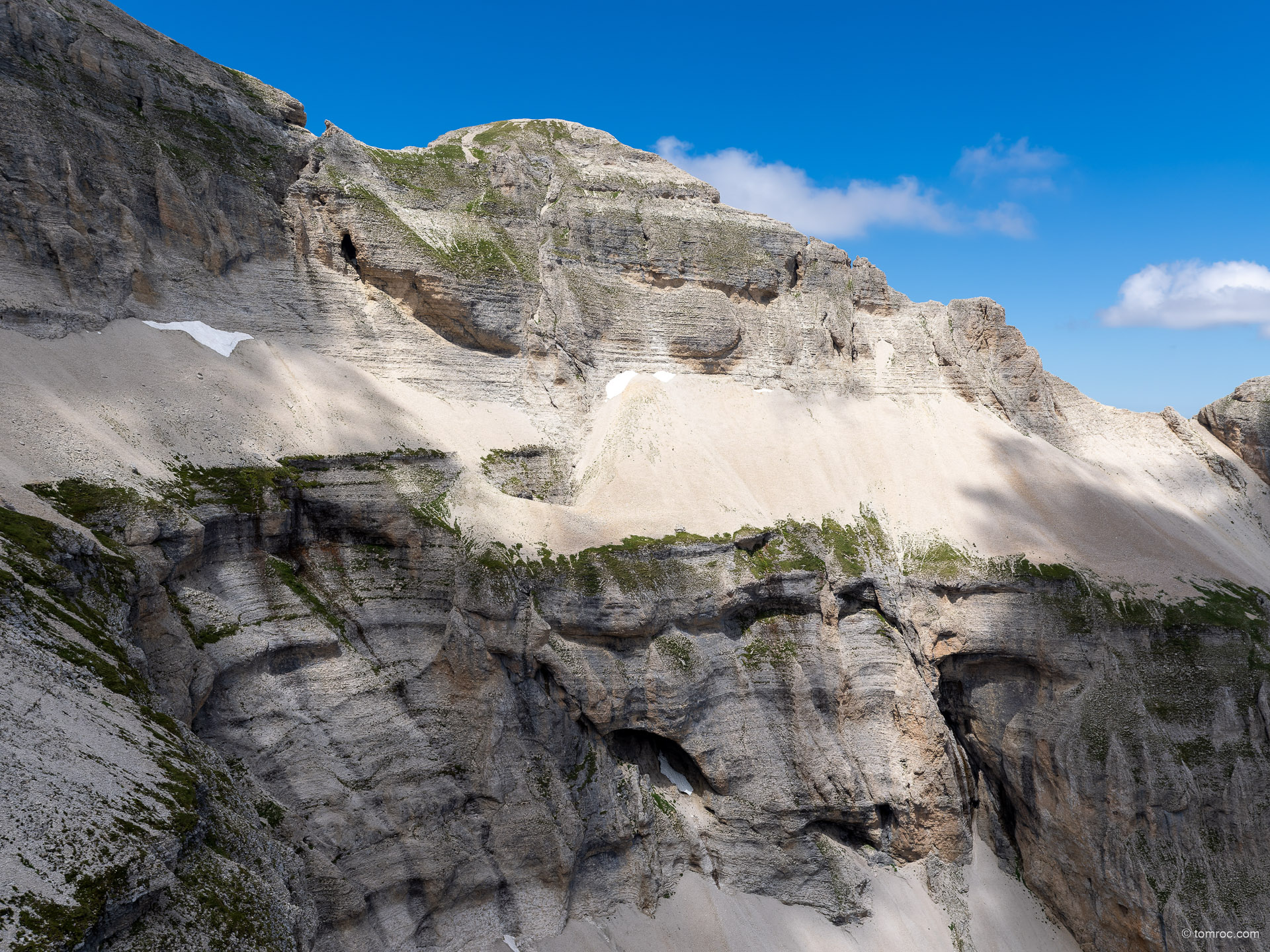 Le grand Ferrand par les tunnels, avec retour par le Vallon du grand Villard